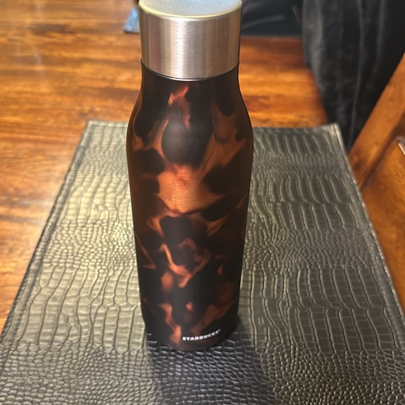 Starbucks Tumbler - Picture 5 of 5